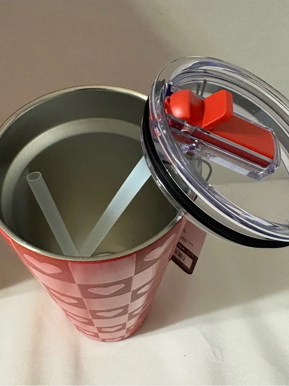Hydrapeak Red Heart Checker Stainless Steel Tumbler red pink 22 OZ NWT
